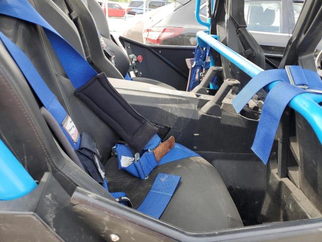 2016 CAN-AM COMMANDER - 3JBKCAP24GJ000298