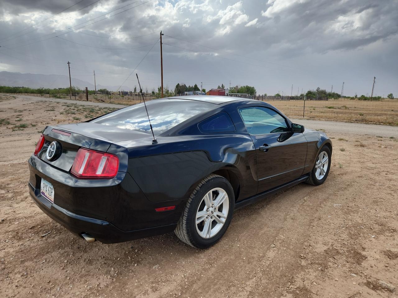 1ZVBP8AN4A5138123 2010 Ford Mustang 1ZVBP8AN4A5138123 2010 Ford Mustang