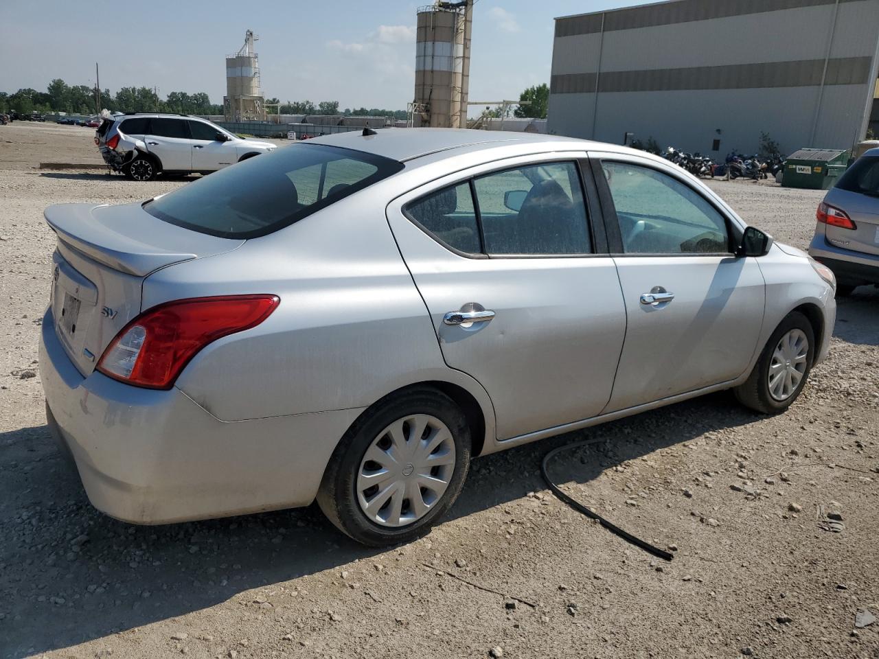 3N1CN7AP5GL875139 2016 Nissan Versa S