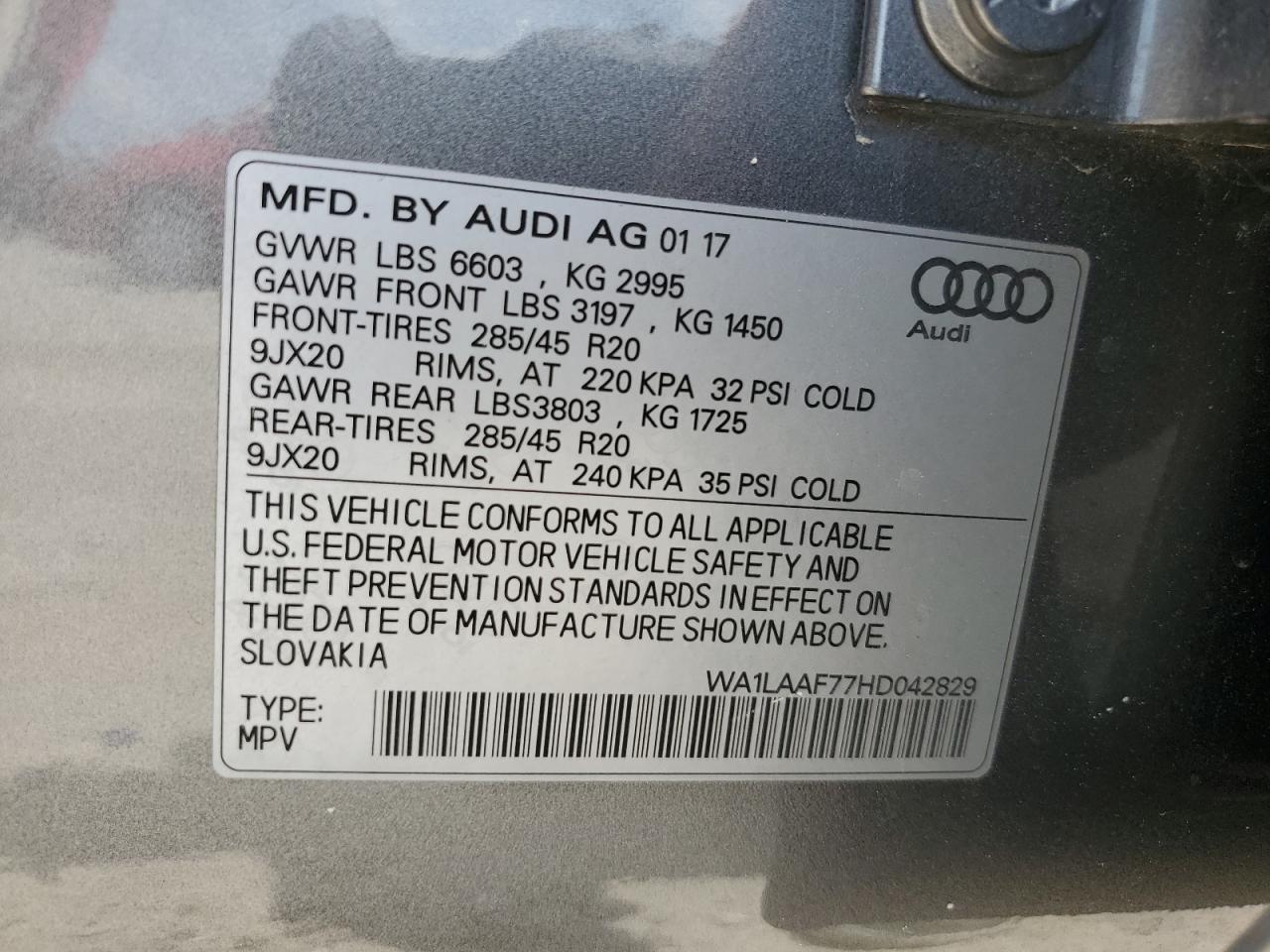 WA1LAAF77HD042829 2017 Audi Q7 Premium Plus