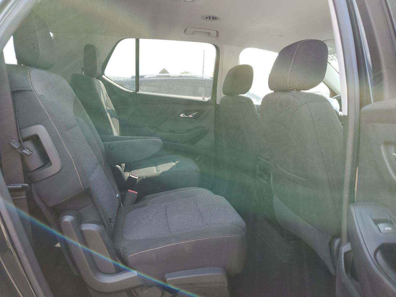 1GNEVGKW2JJ206263 2018 Chevrolet Traverse Lt