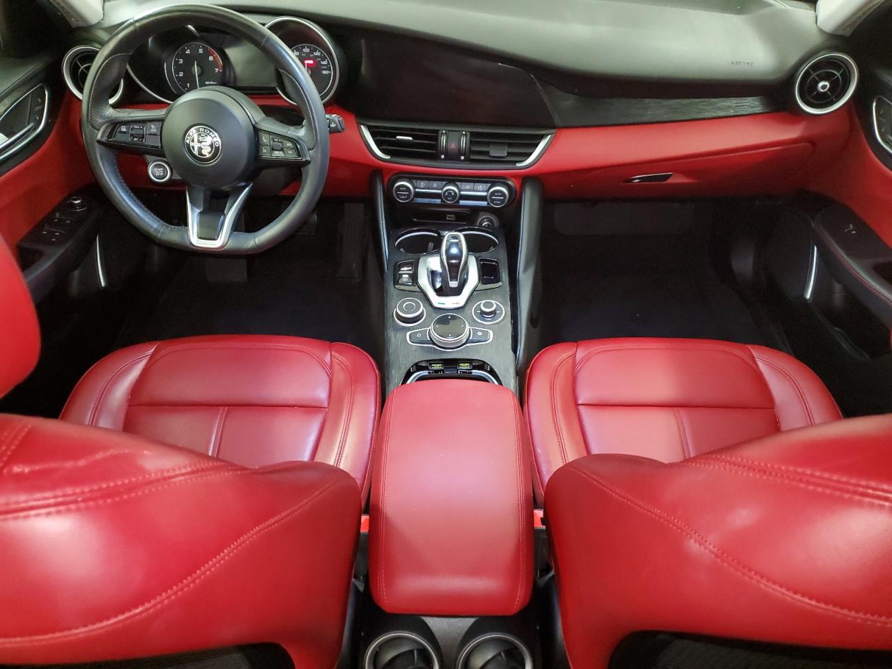 ZARFAMAN3M7638951 2021 Alfa Romeo Giulia Sport