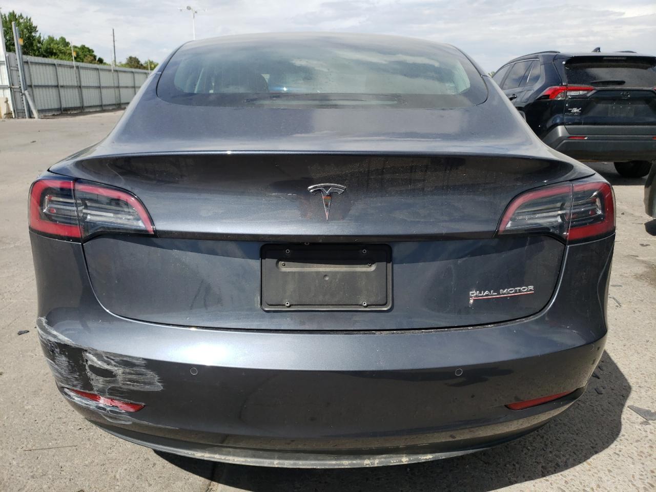 5YJ3E1EB9KF386887 2019 Tesla Model 3