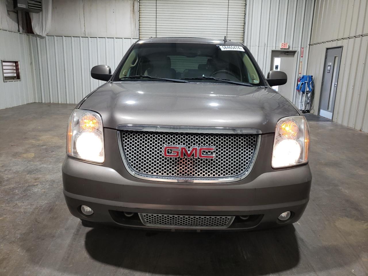 1GKS1EEF7BR283905 2011 GMC Yukon Denali