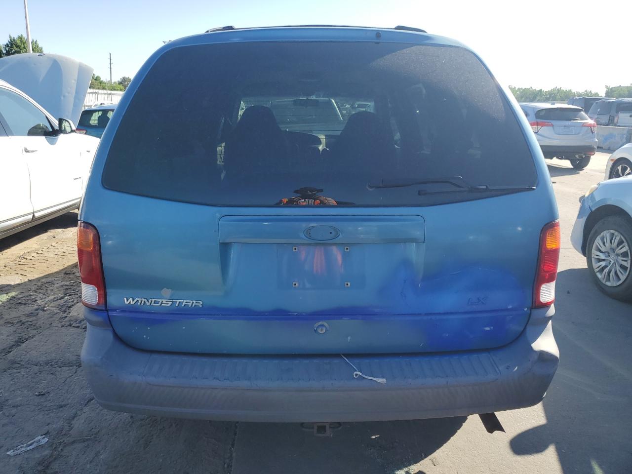 2FMZA51431BB28103 2001 Ford Windstar Lx