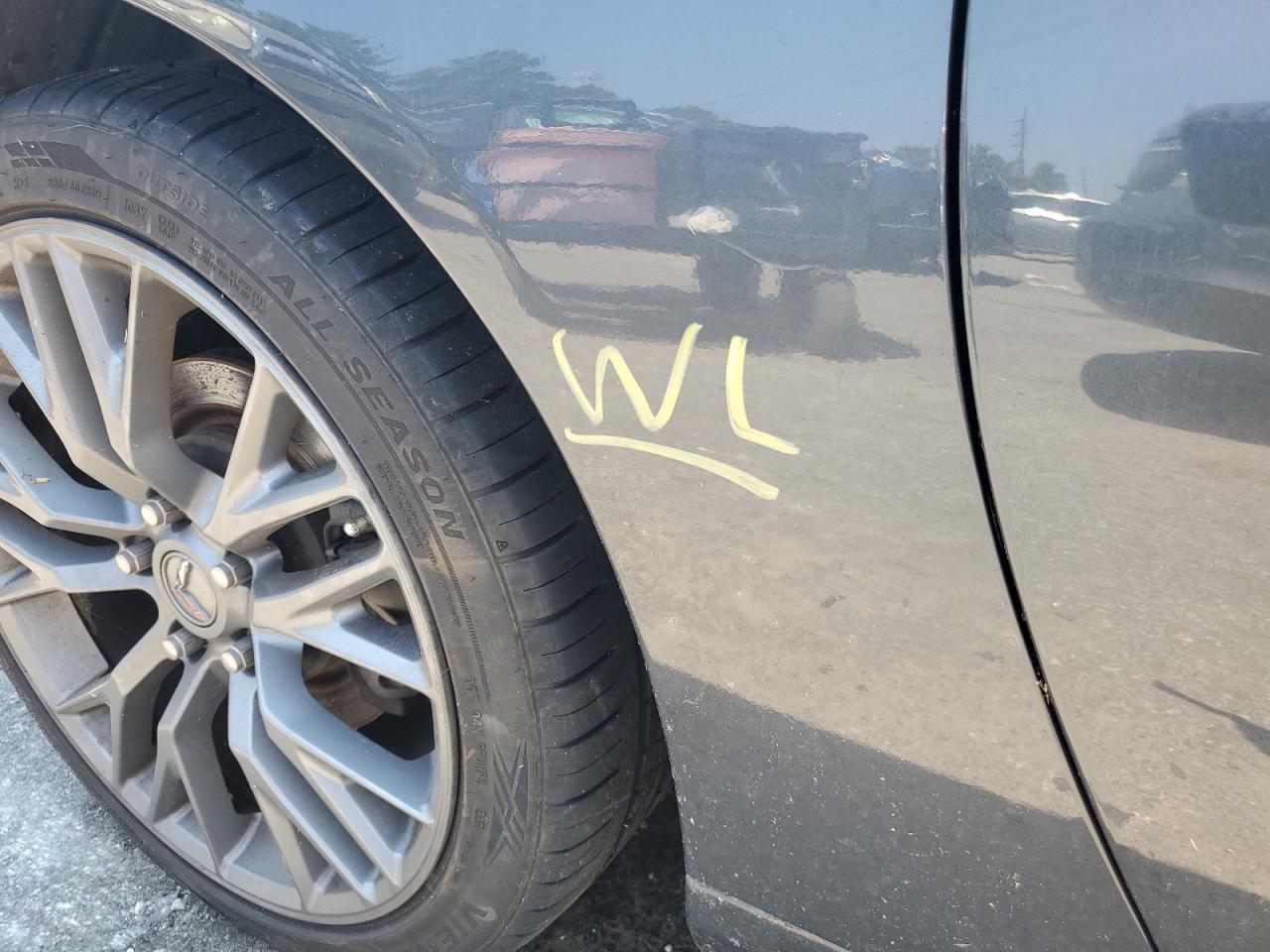 1G1YB2DW8A5100528 2010 Chevrolet Corvette