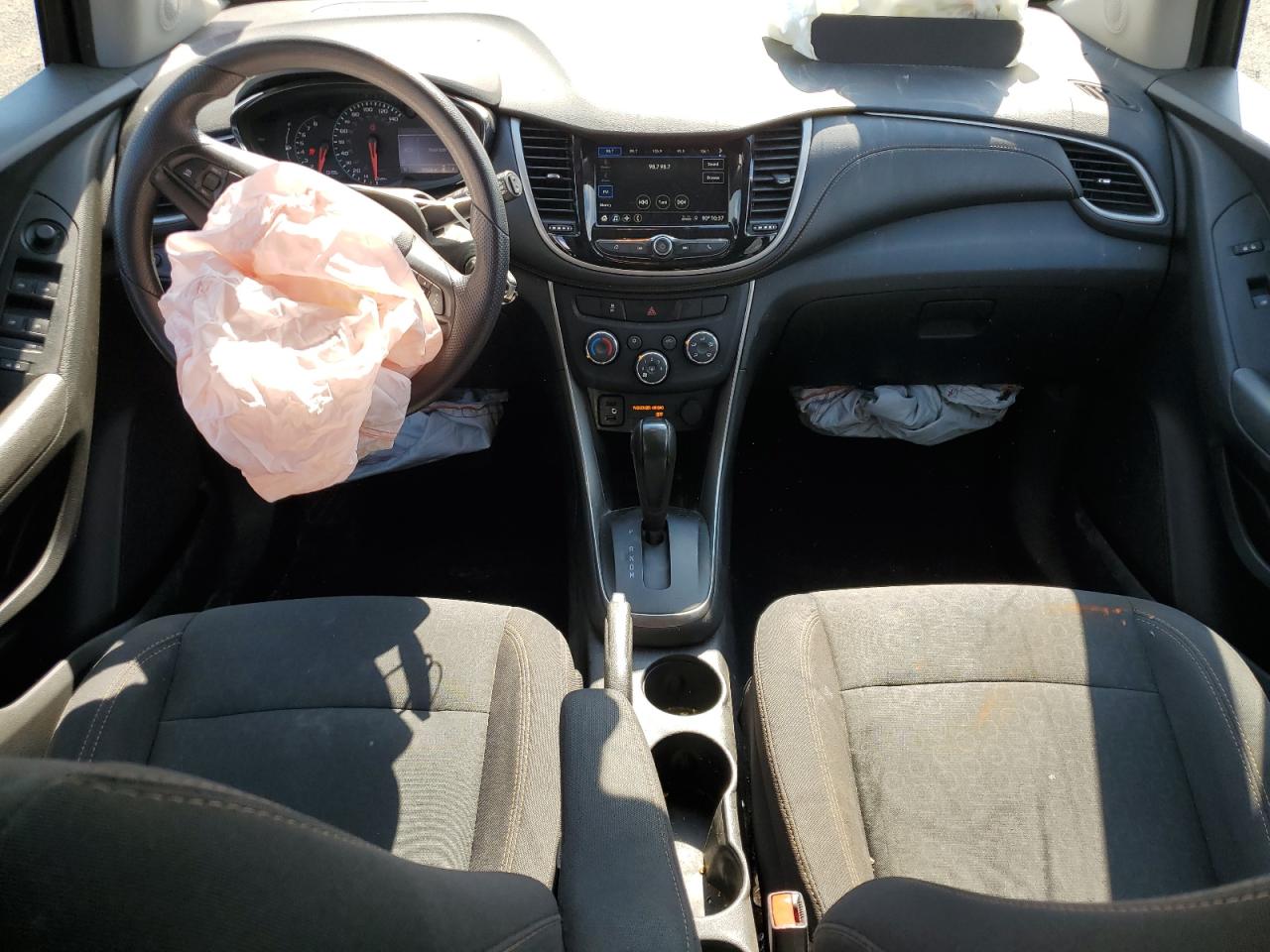 3GNCJKSB5KL340567 2019 Chevrolet Trax Ls