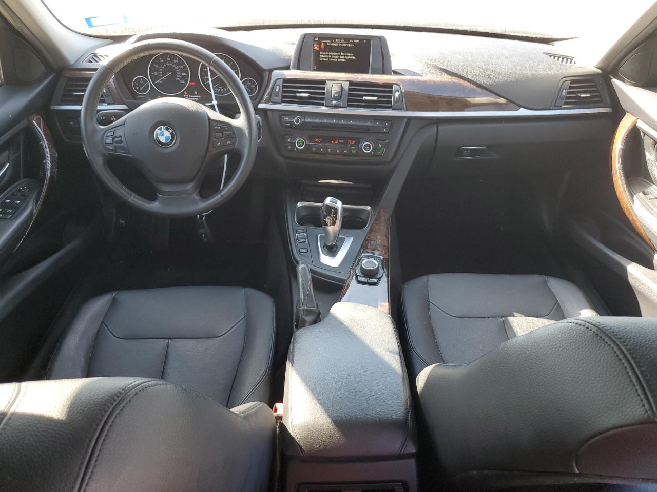 WBA3B1G54FNT05816 2015 BMW 320 I