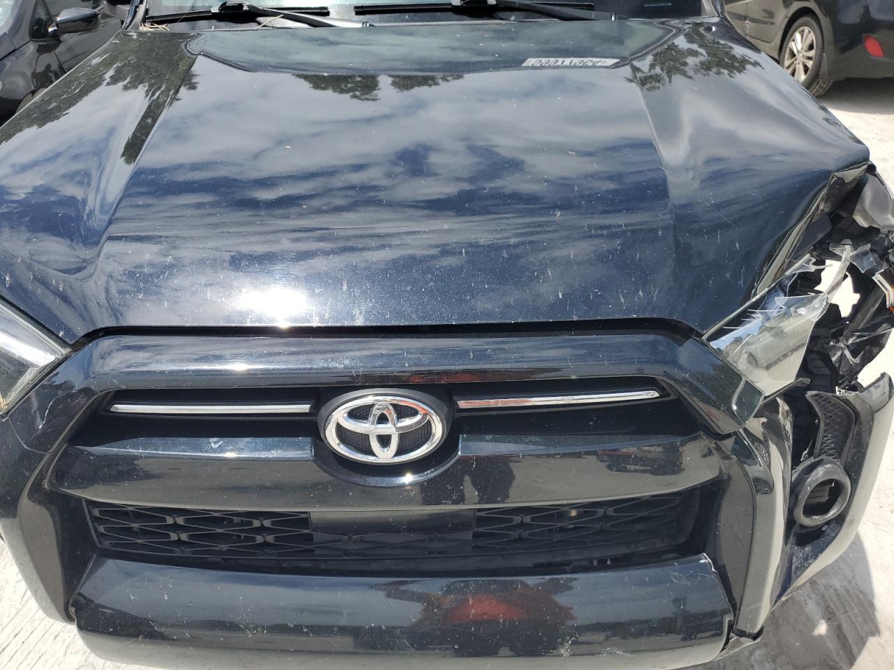 JTEZU5JR7L5226271 2020 Toyota 4Runner Sr5