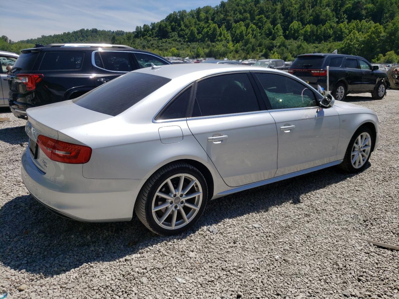 2014 Audi A4 Premium Plus vin: WAUHFAFLXEN044006