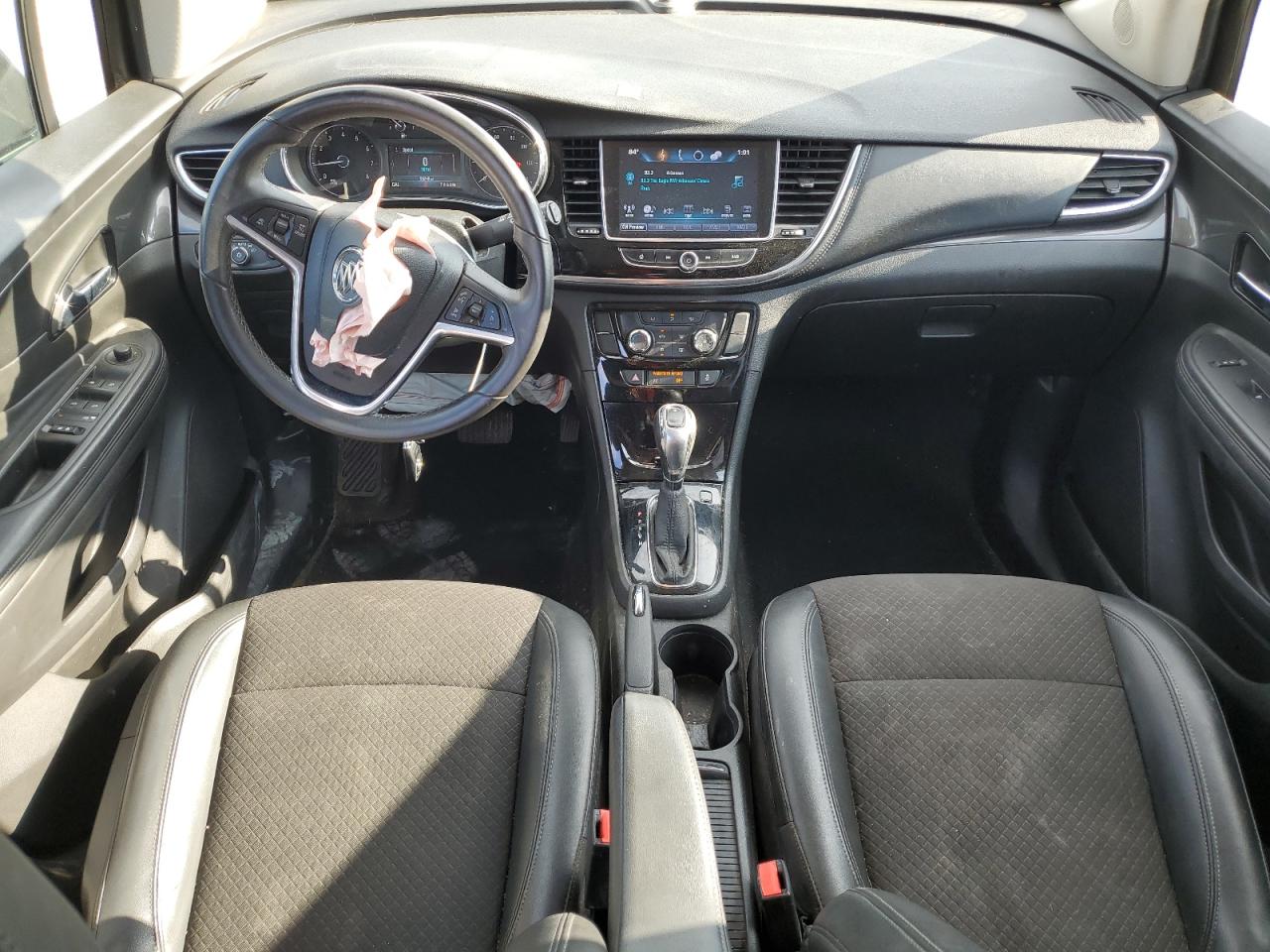 KL4CJ2SBXJB558913 2018 Buick Encore Sport Touring