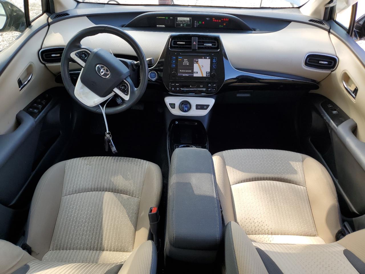 JTDKARFU5J3062319 2018 Toyota Prius