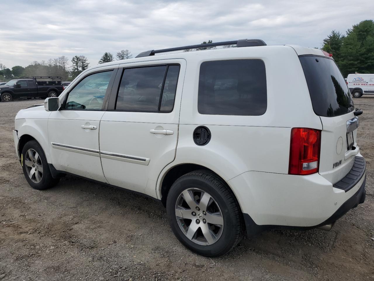 5FNYF4H91DB084073 2013 Honda Pilot Touring