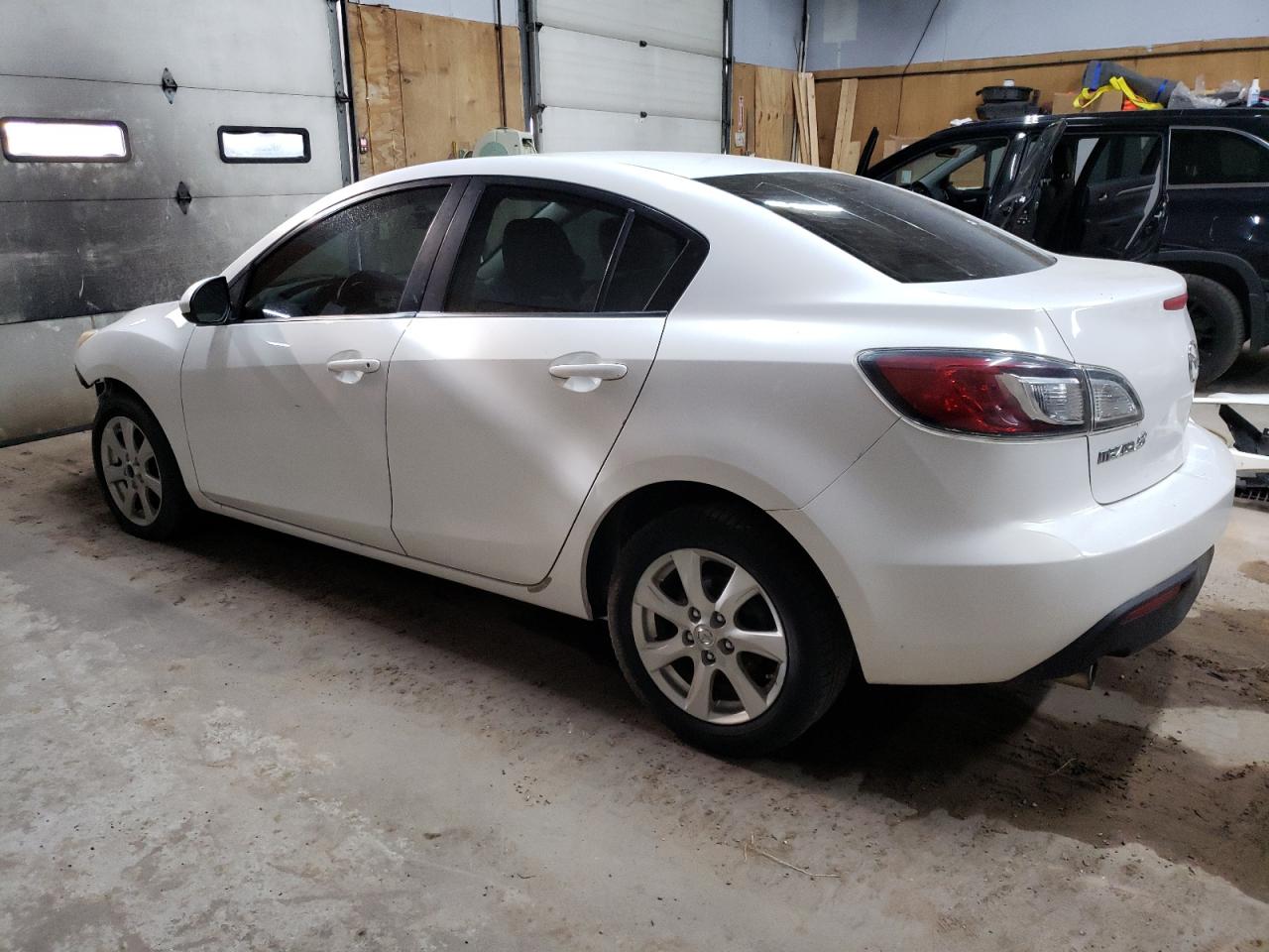 JM1BL1SF2A1222607 2010 Mazda 3 I