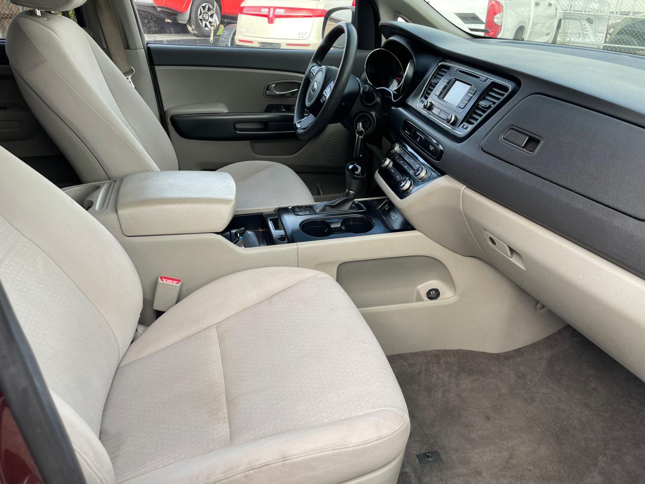 2016 Kia Sedona Lx vin: KNDMB5C10G6189169