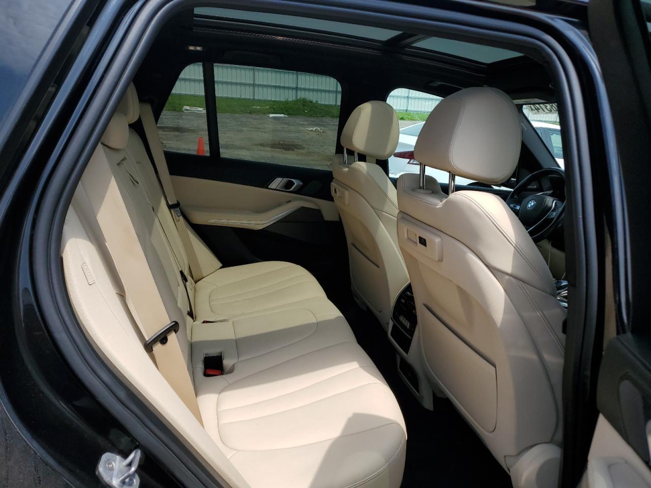 5UXCR6C5XKLL14008 2019 BMW X5 xDrive40I