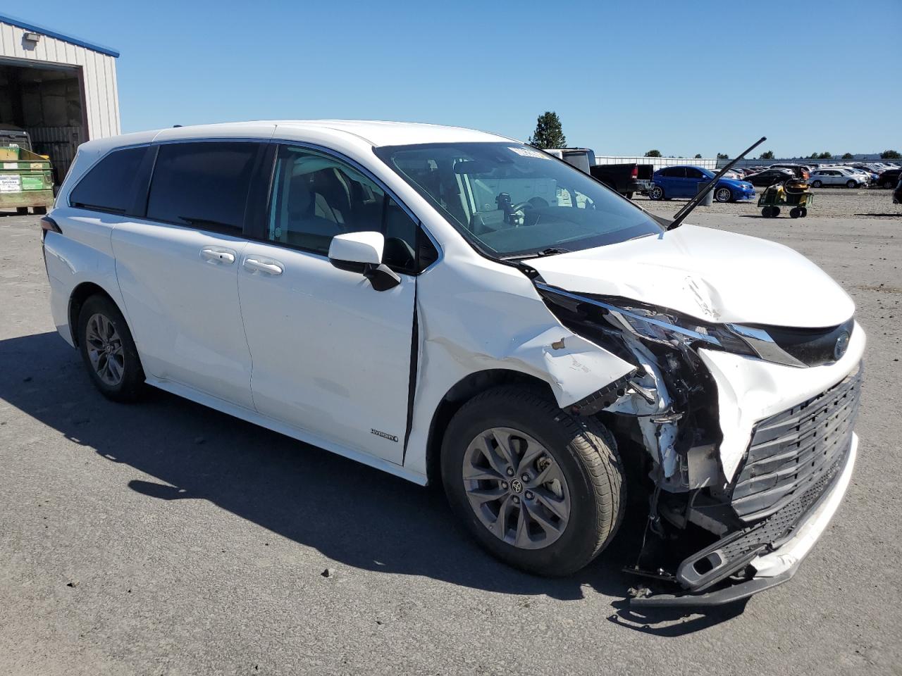 Lot #2848637955 2021 TOYOTA SIENNA LE