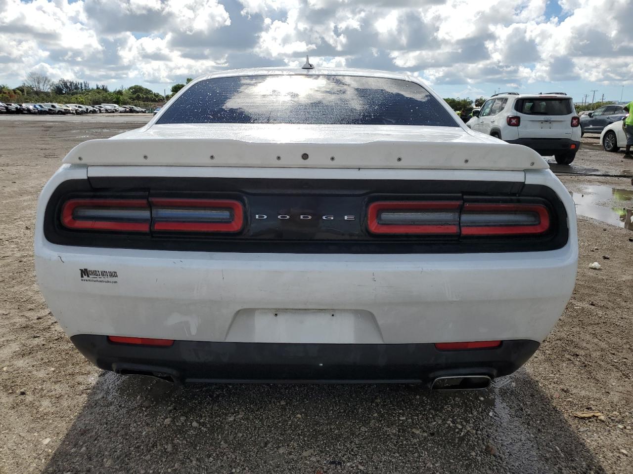 2C3CDZAG7GH254428 2016 Dodge Challenger Sxt