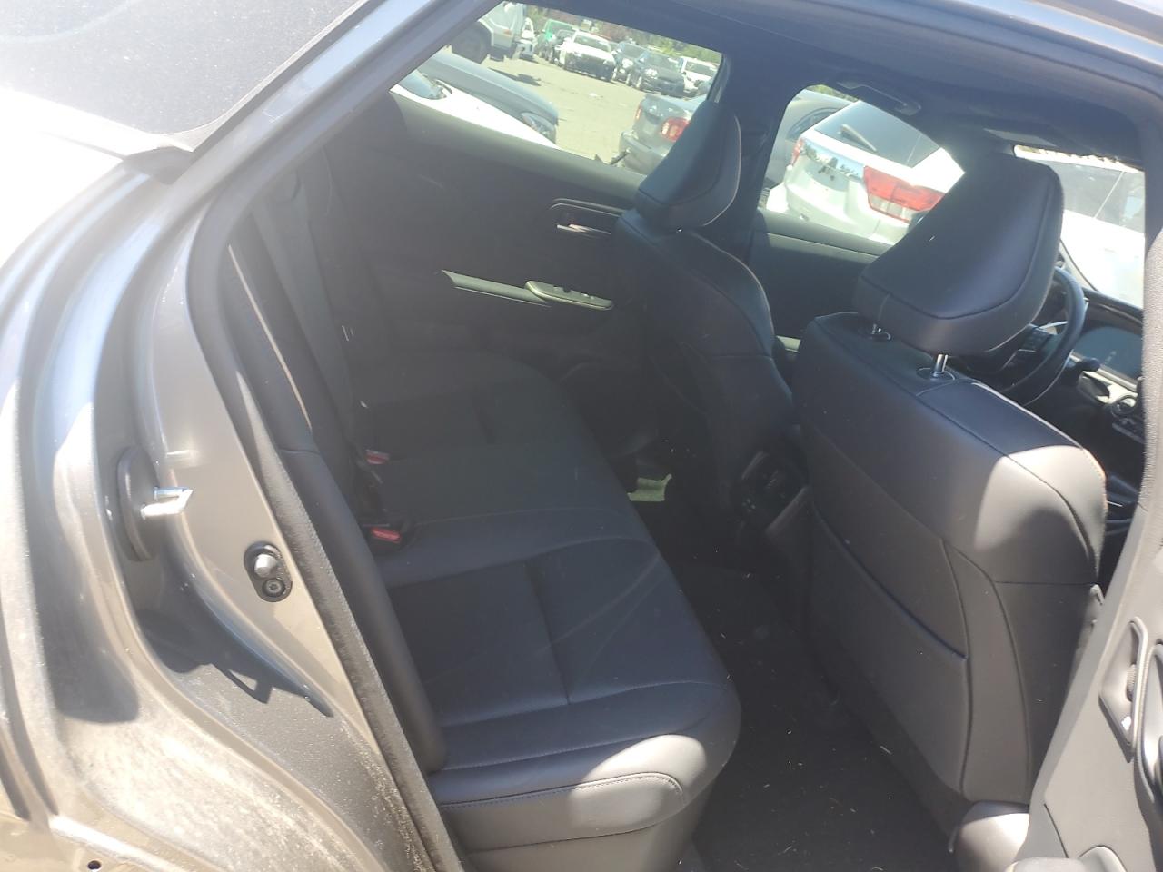 JTDAFAAF9P3000406 2023 Toyota Crown Platinum