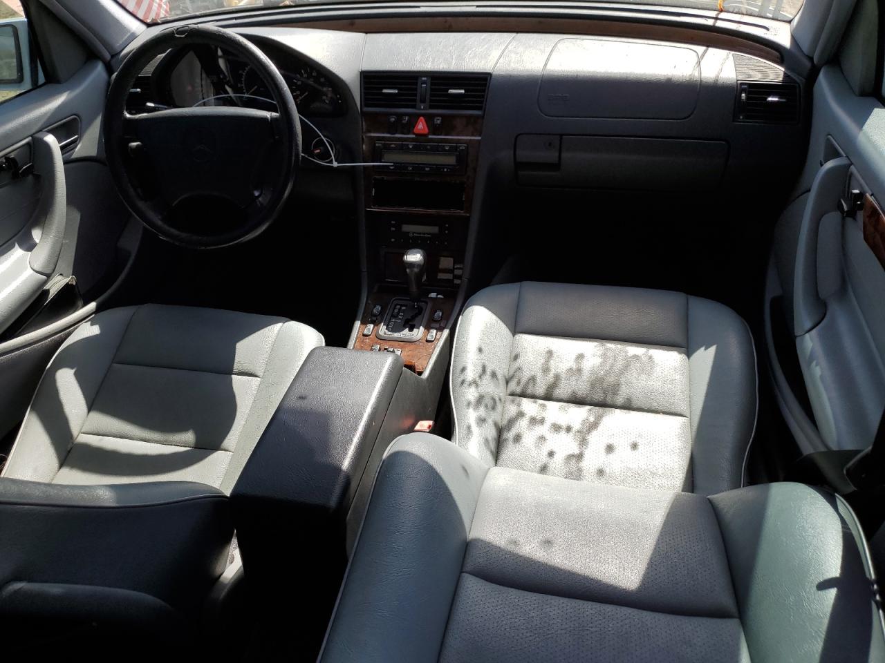 WDBHA29G1WA543323 1998 Mercedes-Benz C 280