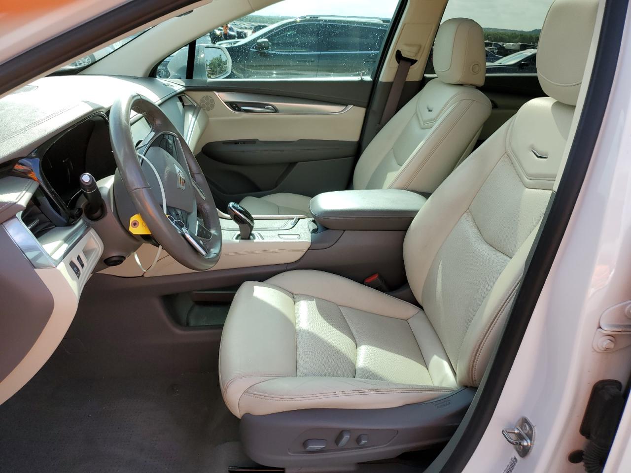 1GYKNCRS0KZ126061 2019 Cadillac Xt5 Luxury