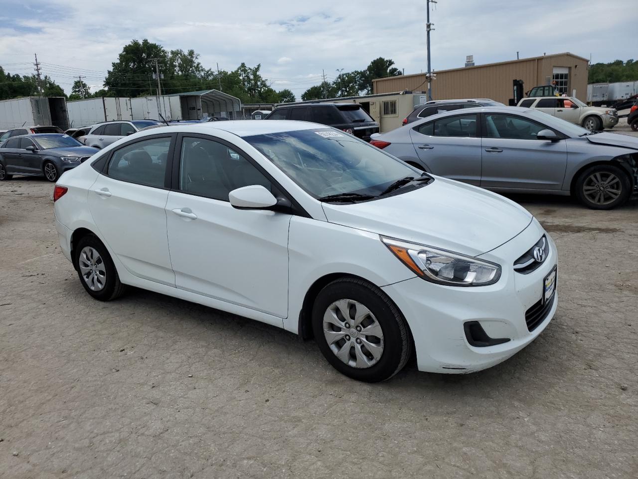 Lot #2876906749 2016 HYUNDAI ACCENT SE