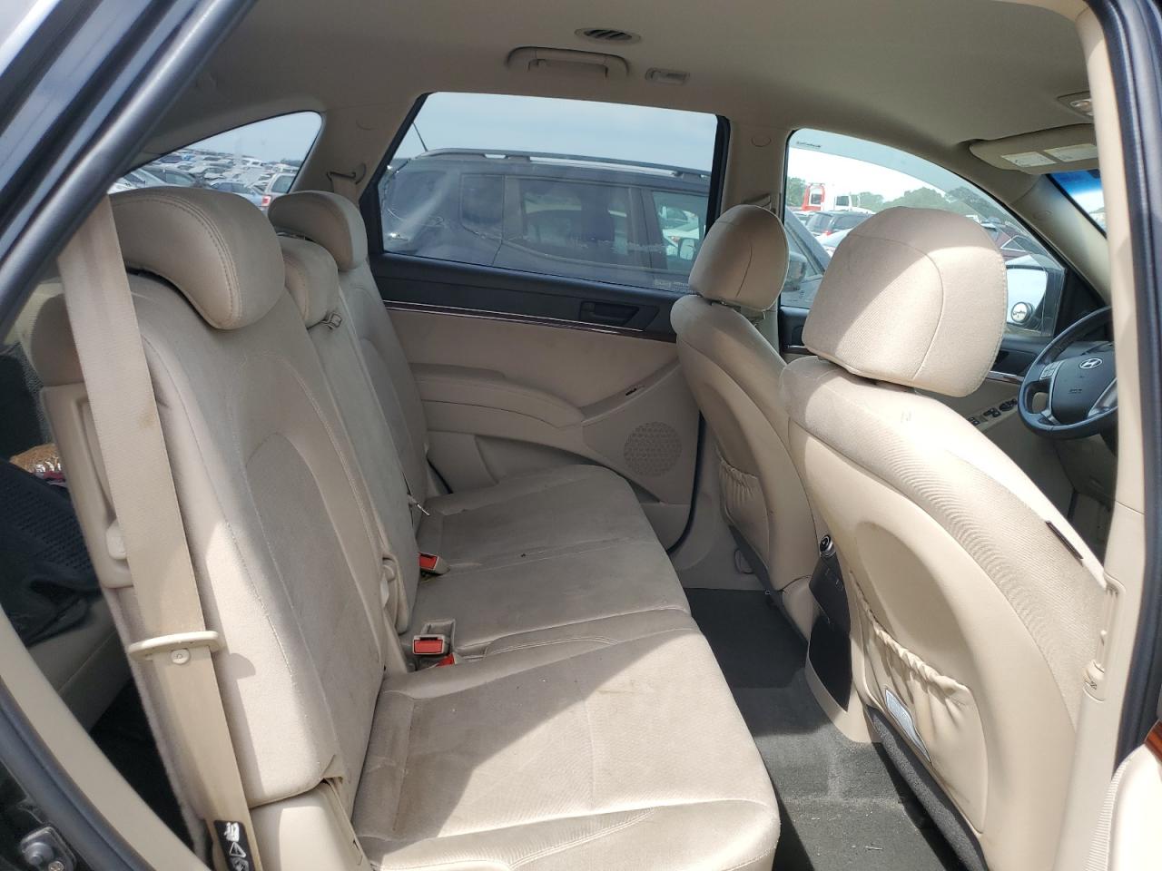 KM8NU4CC2BU139738 2011 Hyundai Veracruz Gls