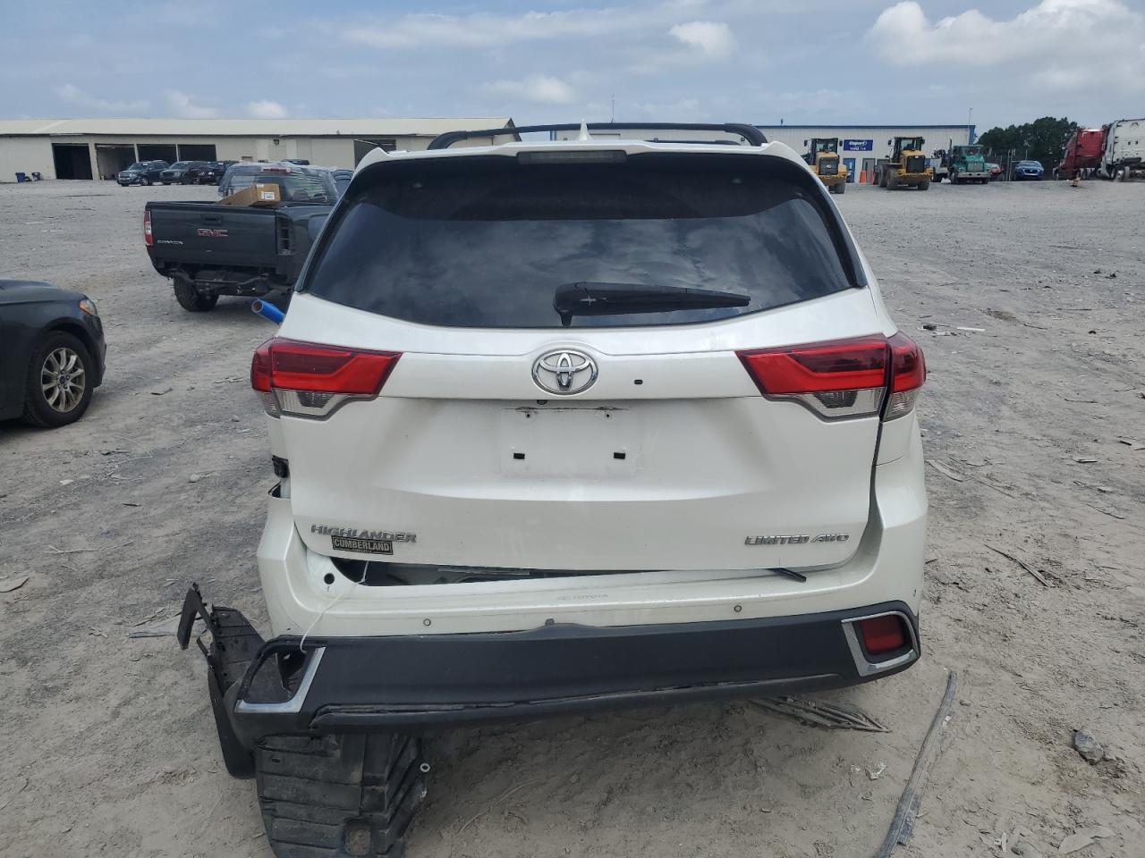 5TDDZRFH8KS917616 2019 Toyota Highlander Limited