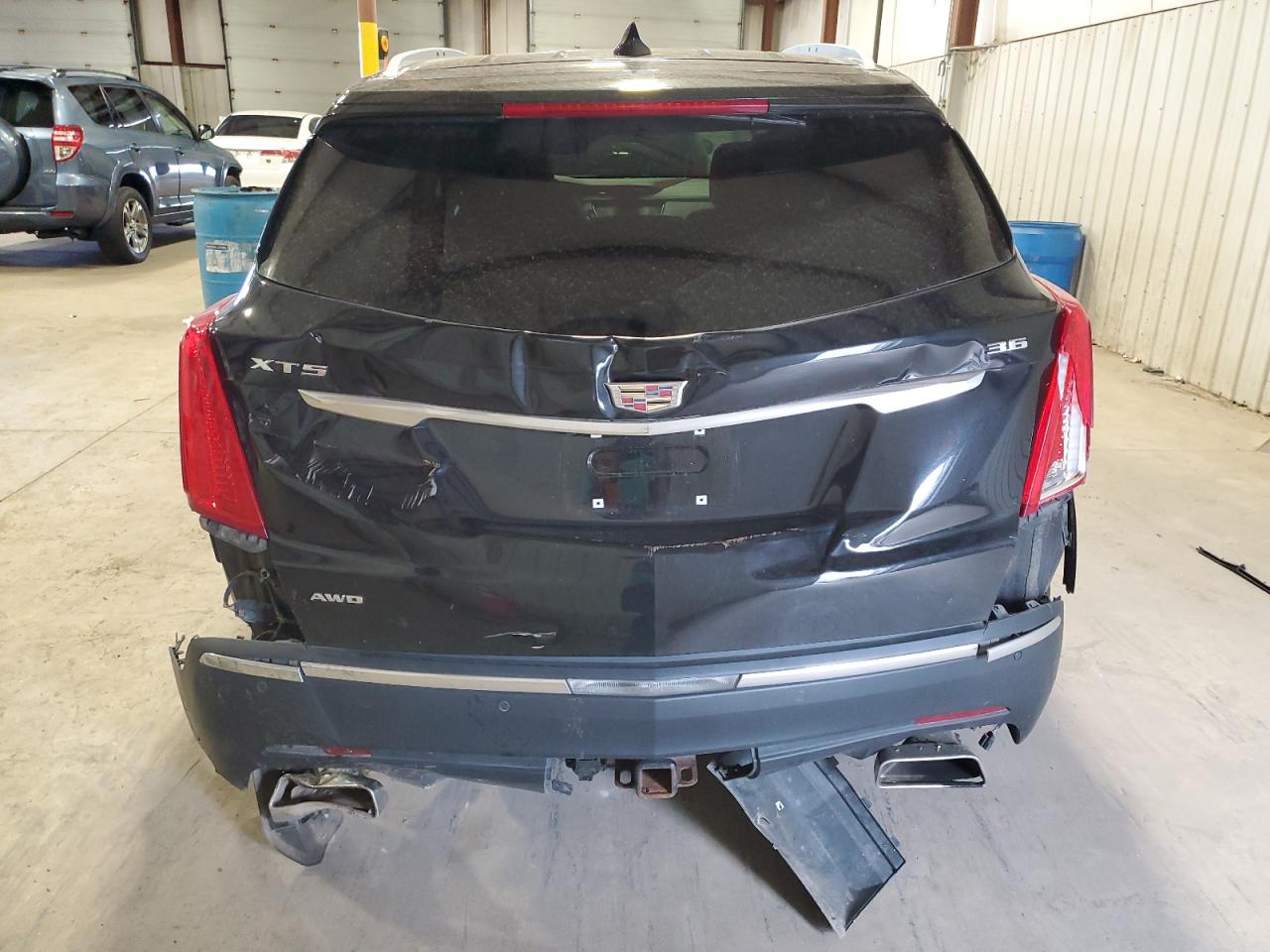 1GYKNDRS7HZ268535 2017 Cadillac Xt5 Luxury