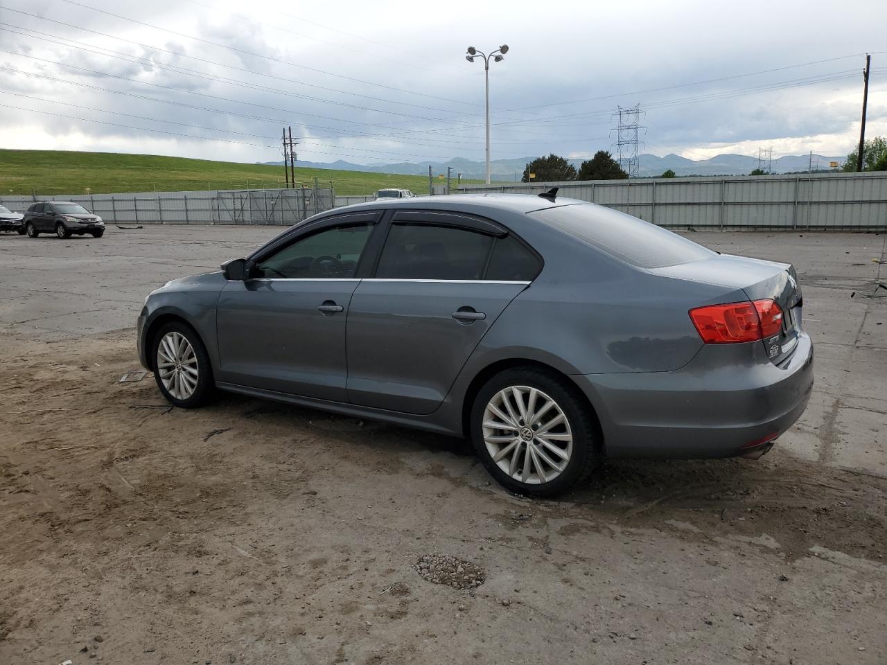 2013 Volkswagen Jetta Tdi vin: 3VWLL7AJ0DM372524