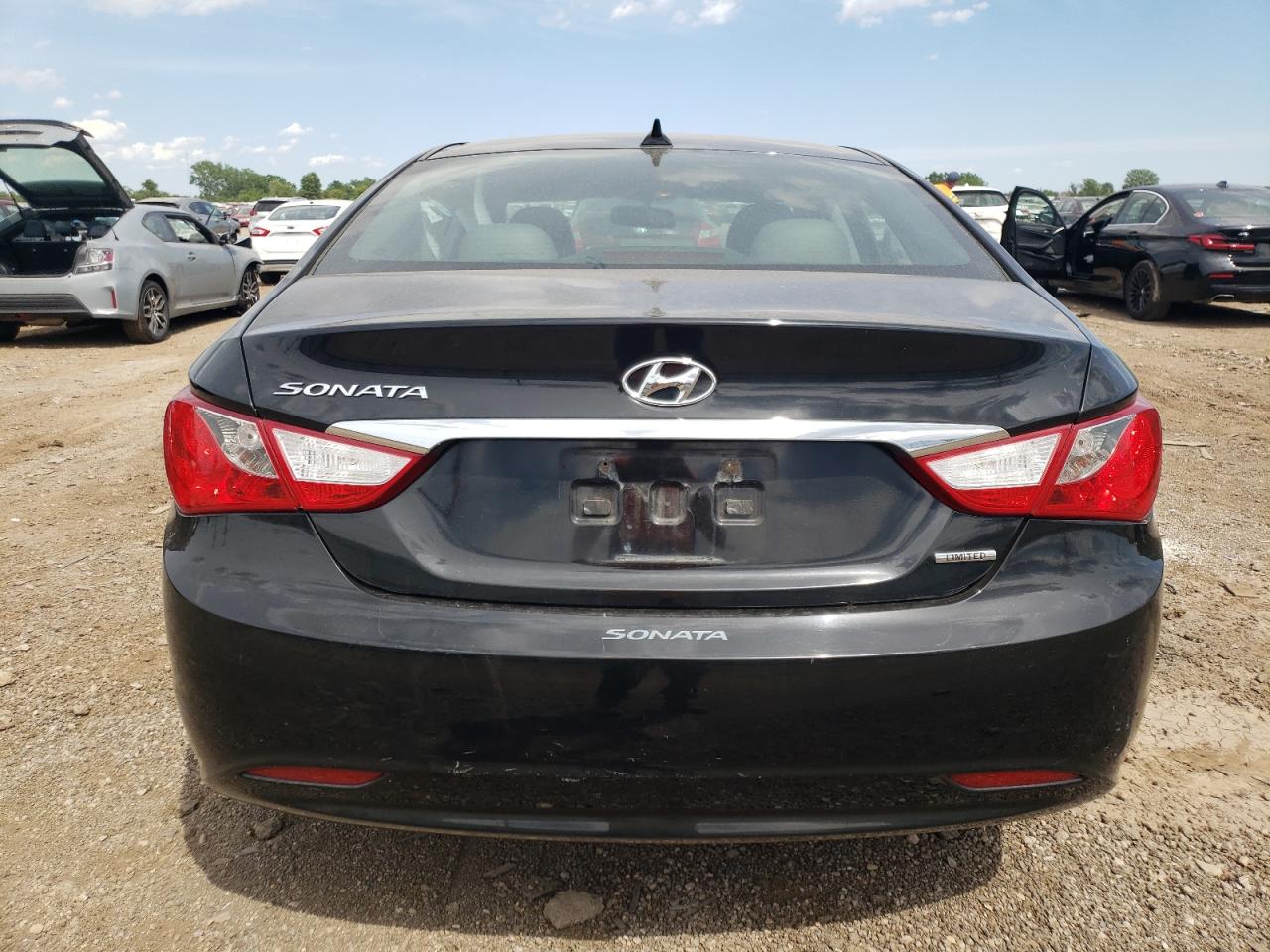 5NPEC4AC9DH668675 2013 Hyundai Sonata Se