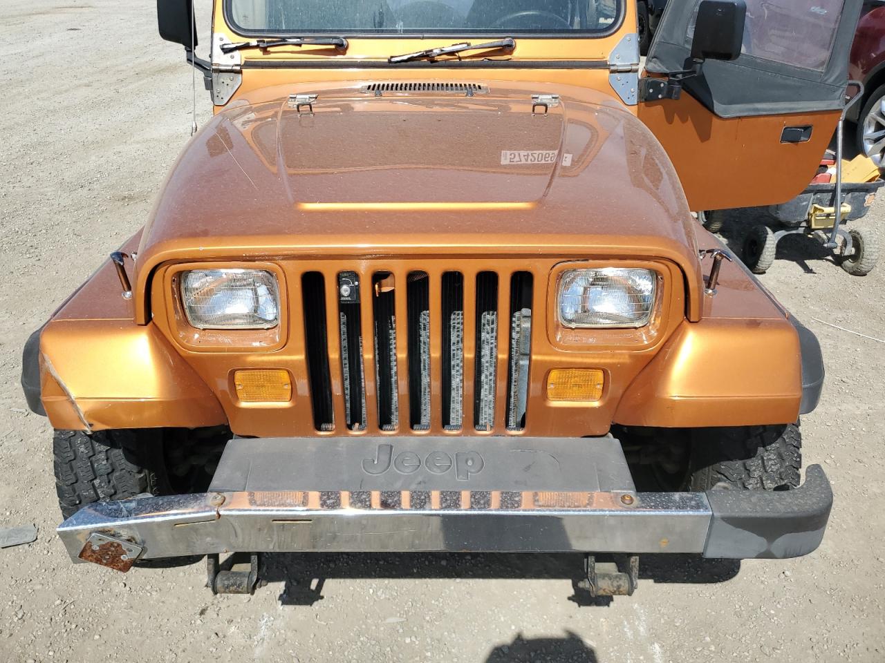 2BCCL81J0HB504005 1987 Jeep Wrangler