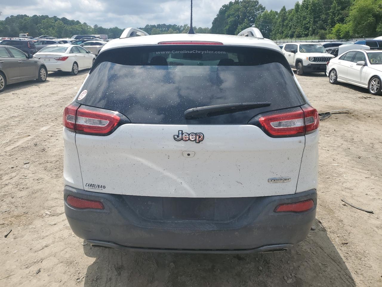 1C4PJLCS6HD214604 2017 Jeep Cherokee Latitude