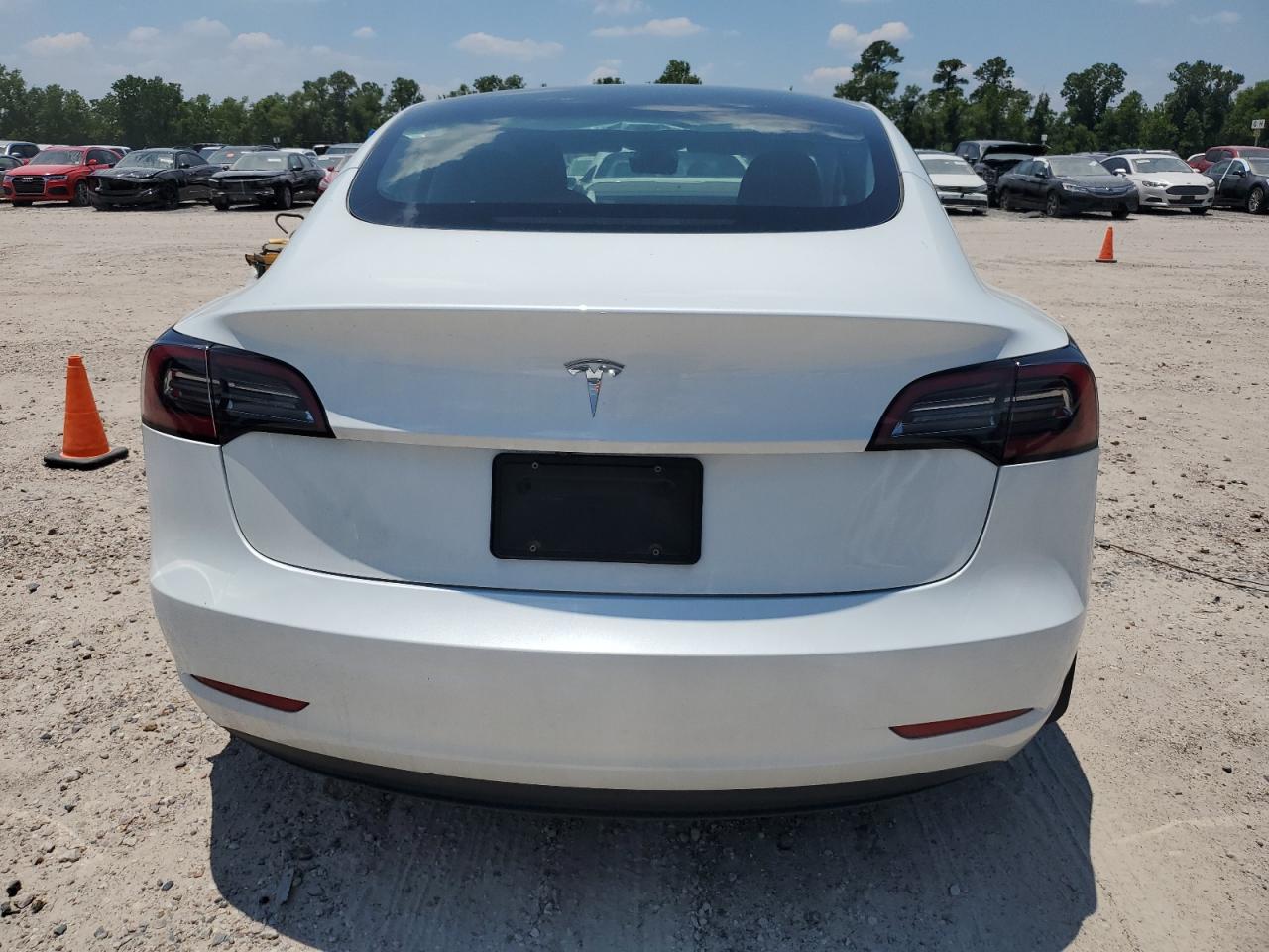 5YJ3E1EA7PF586603 2023 Tesla Model 3