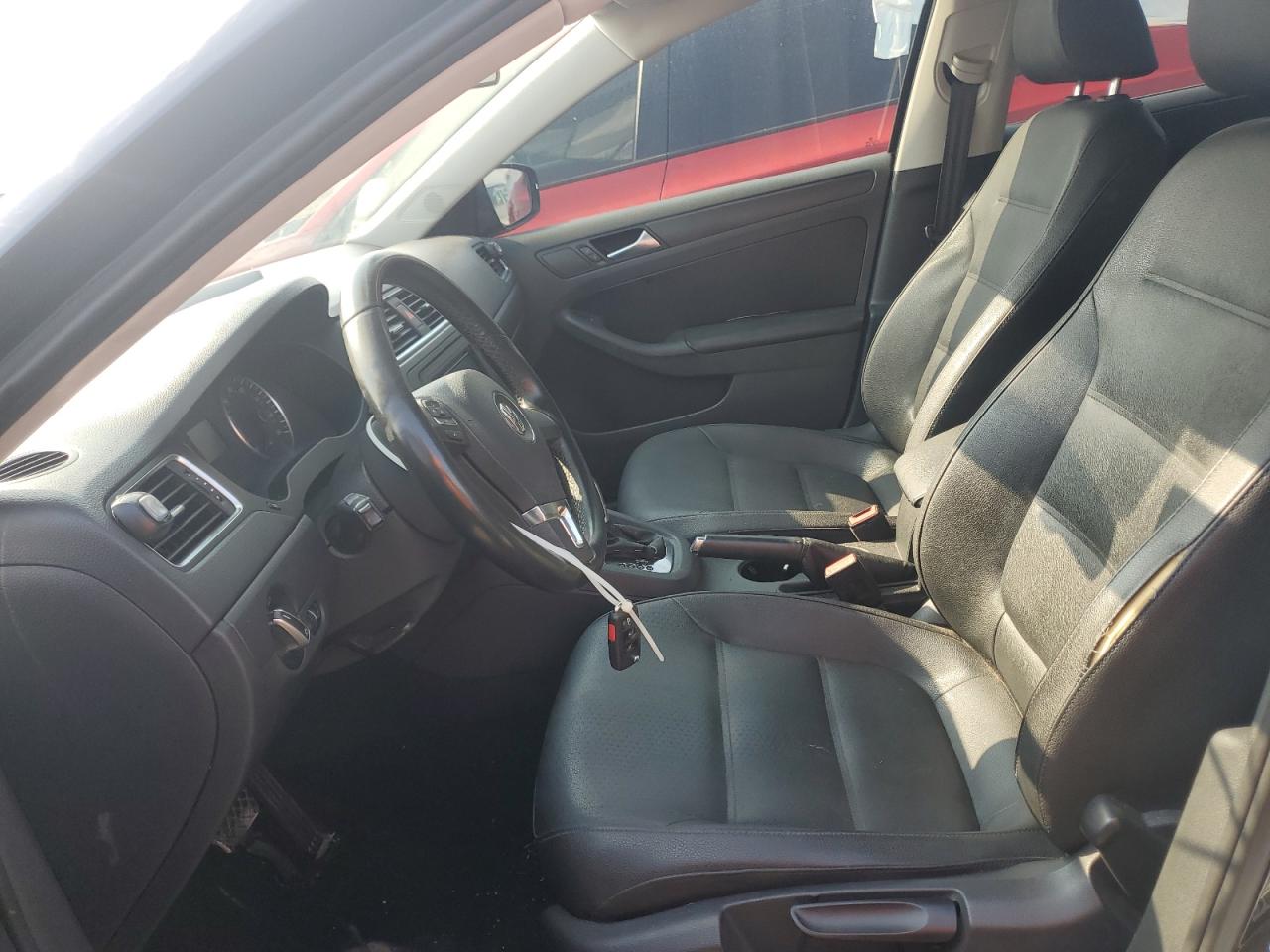 3VWDX7AJXCM322785 2012 Volkswagen Jetta Se