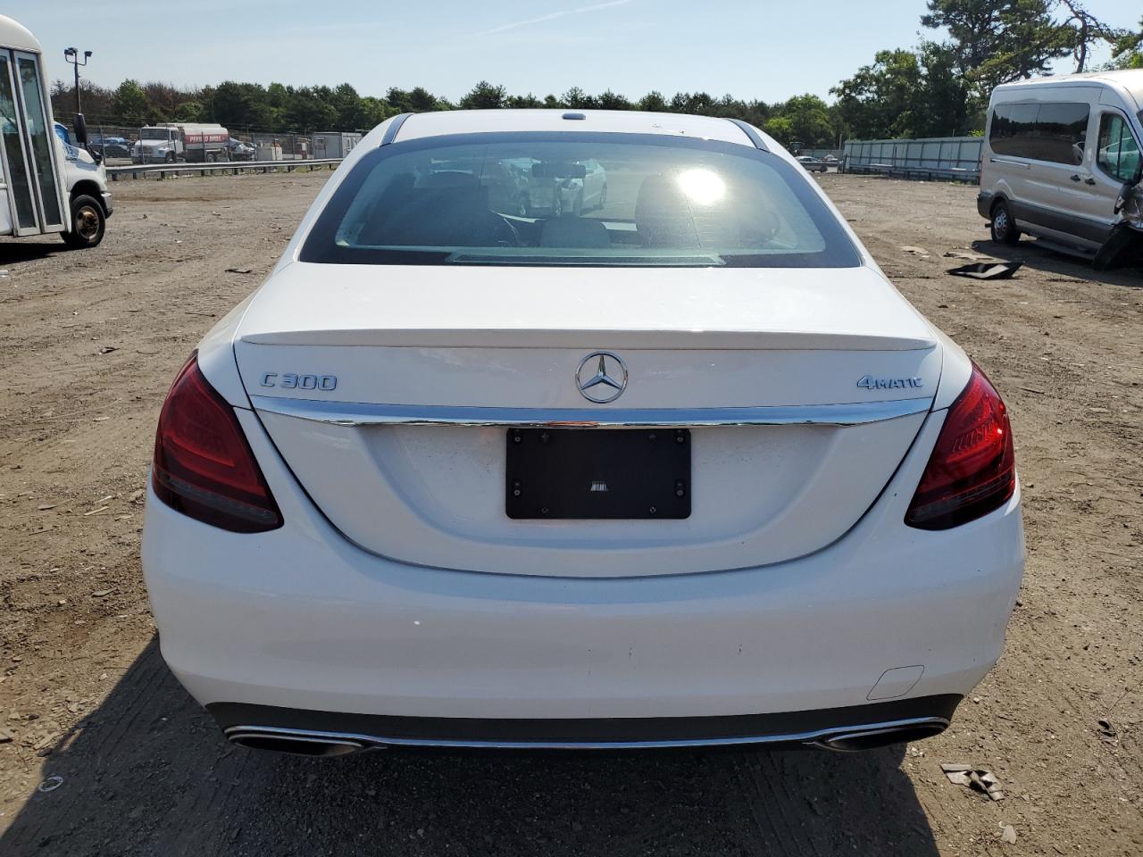55SWF8EB1KU302904 2019 Mercedes-Benz C 300 4Matic