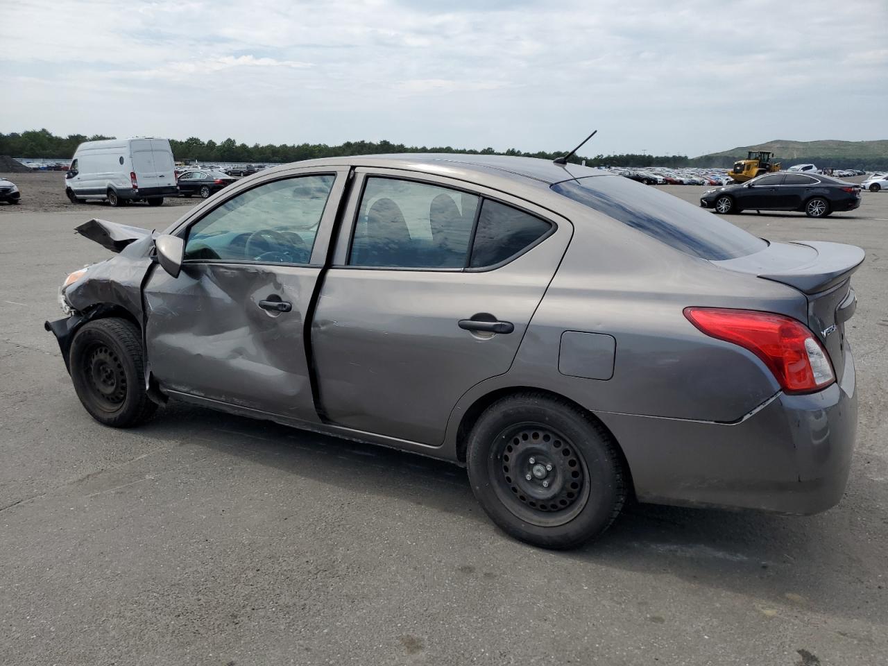 2017 Nissan Versa S vin: 3N1CN7APXHL862260