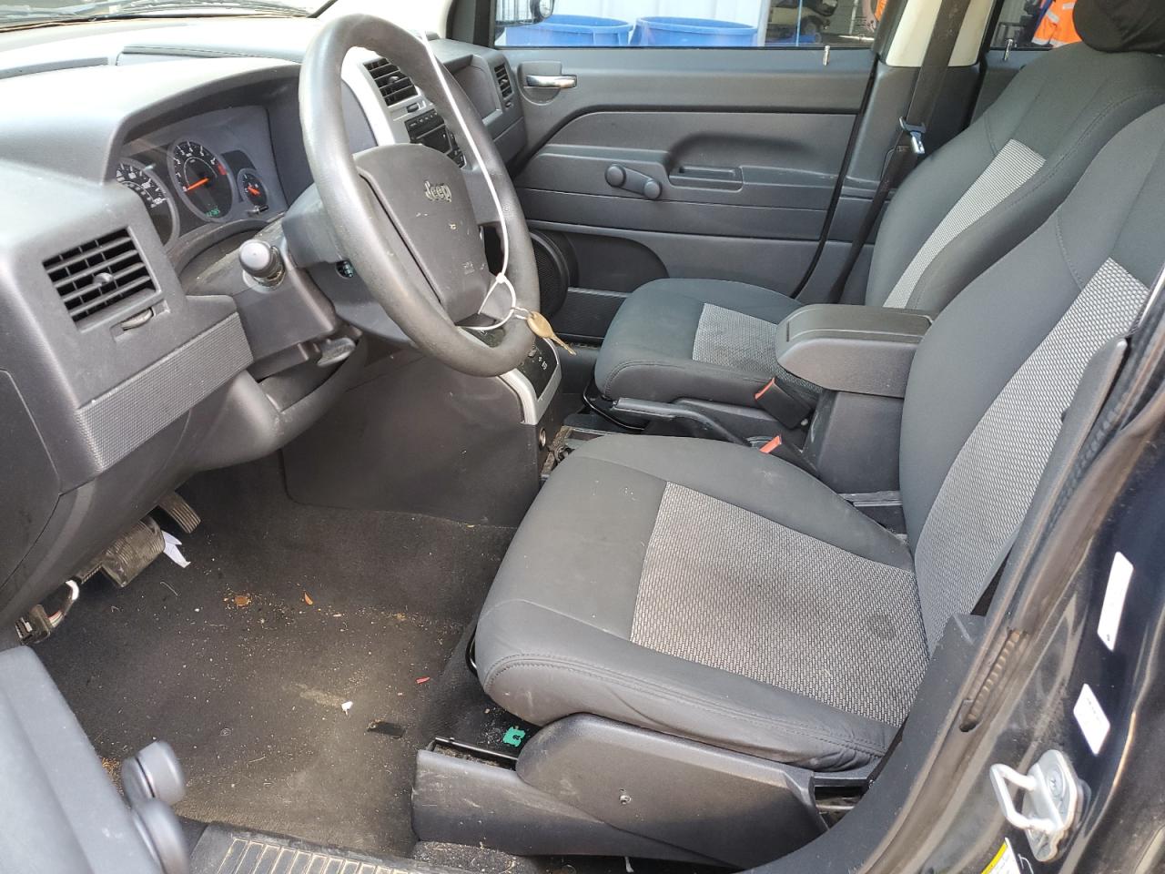 1J8FT47W18D529487 2008 Jeep Compass Sport