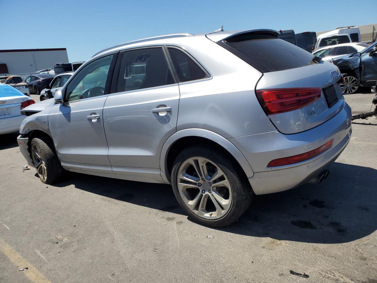 2018 Audi Q3 Premium Plus vin: WA1JCCFS4JR016781