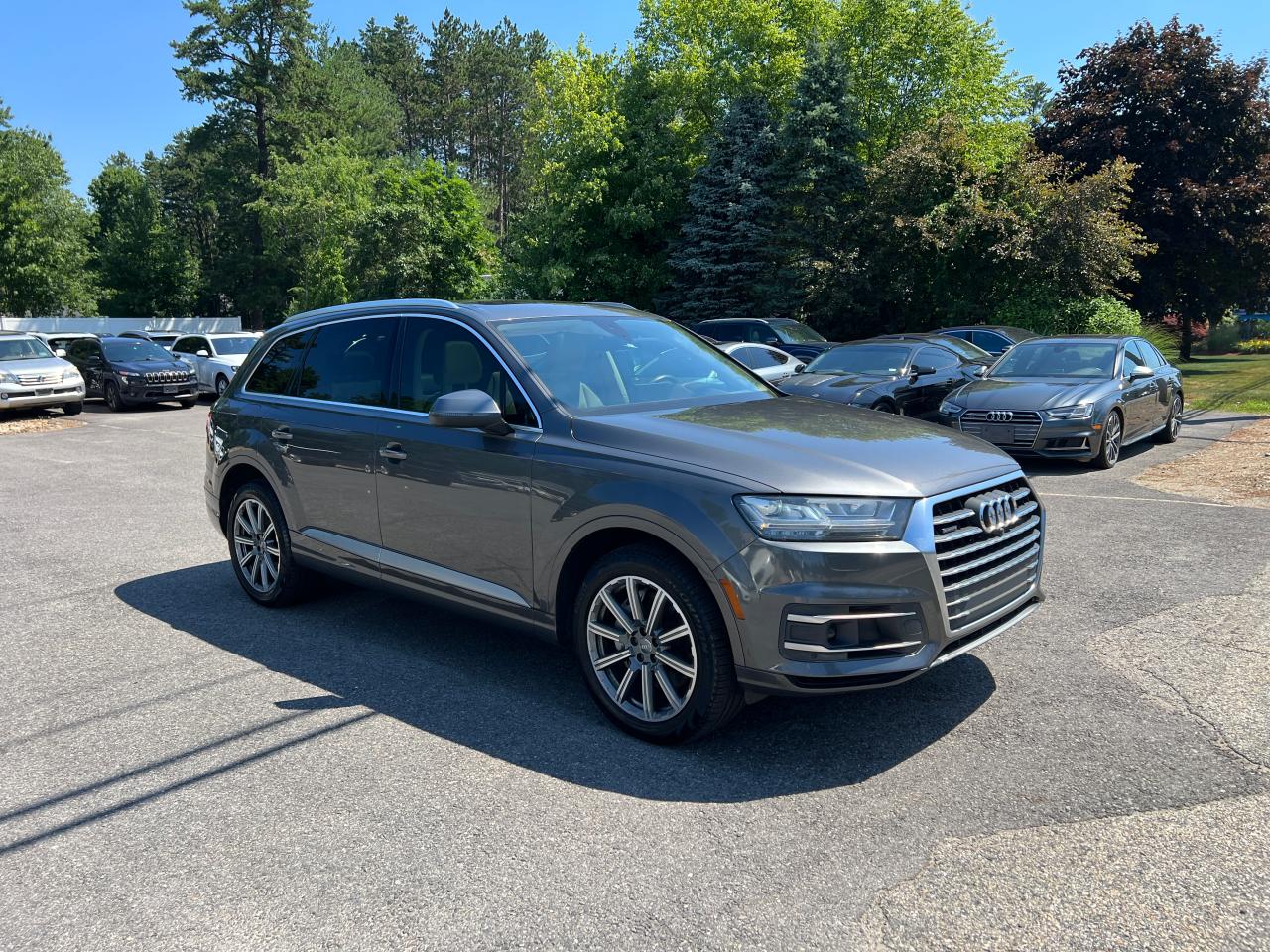 2018 Audi Q7 Prestige vin: WA1VAAF77JD043347