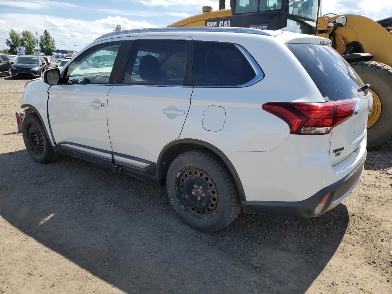 2018 Mitsubishi Outlander Es vin: JA4AZ2A35JZ607131