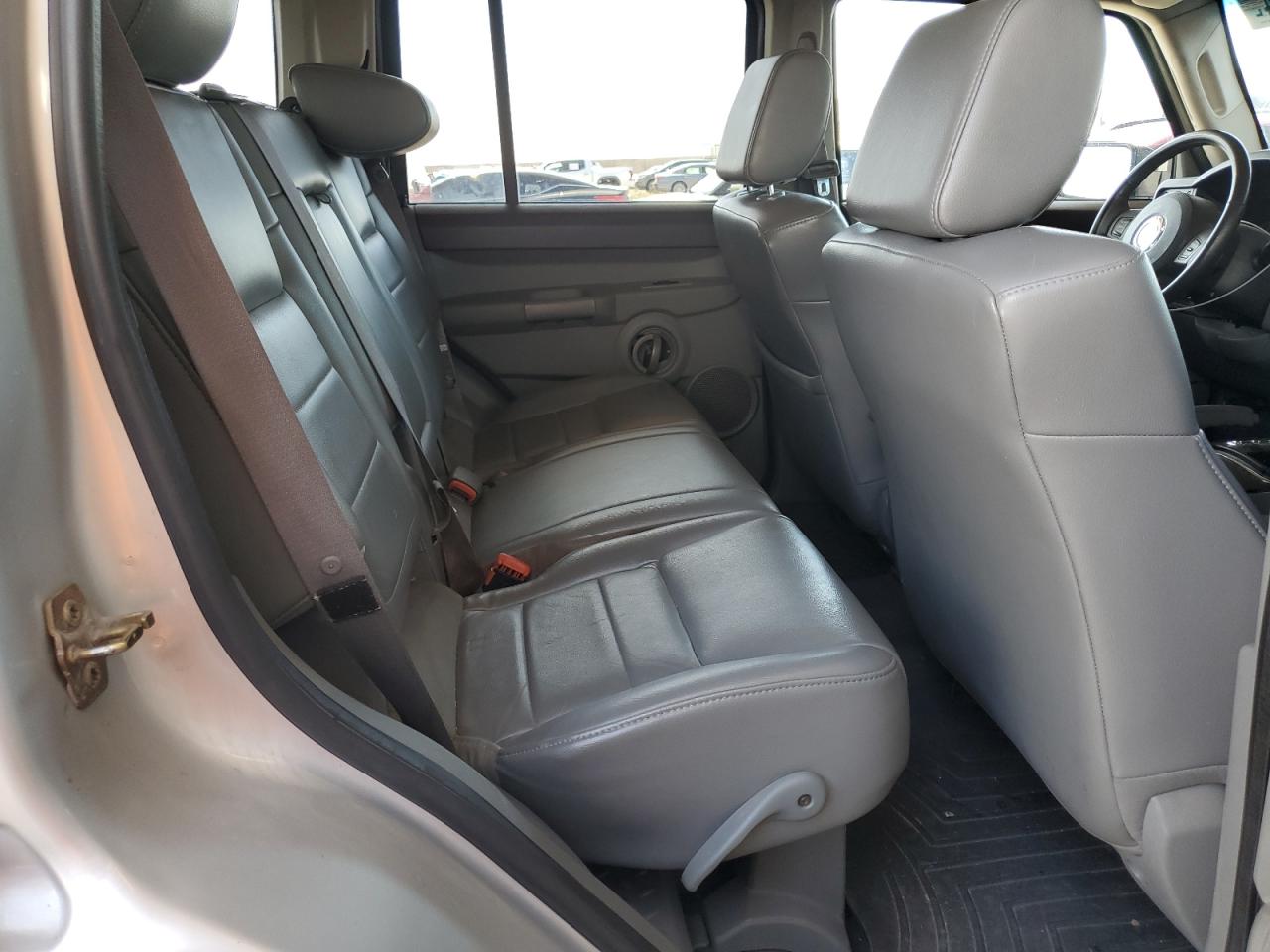 1J8HG48KX6C245979 2006 Jeep Commander