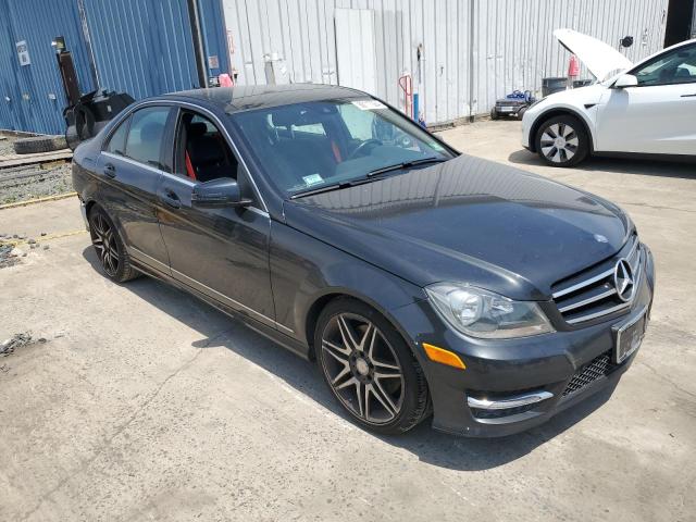 VIN WDDGF8AB4ER322290 2014 Mercedes-Benz C-Class, 3... no.4