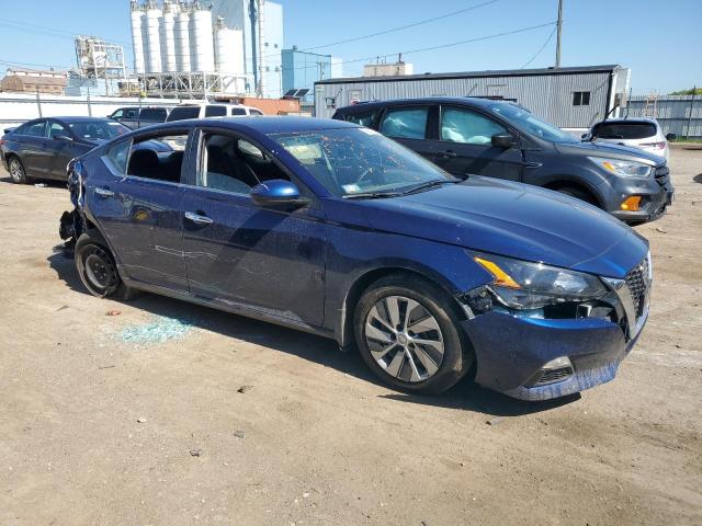 1N4BL4BV0NN344833 Nissan Altima S 4