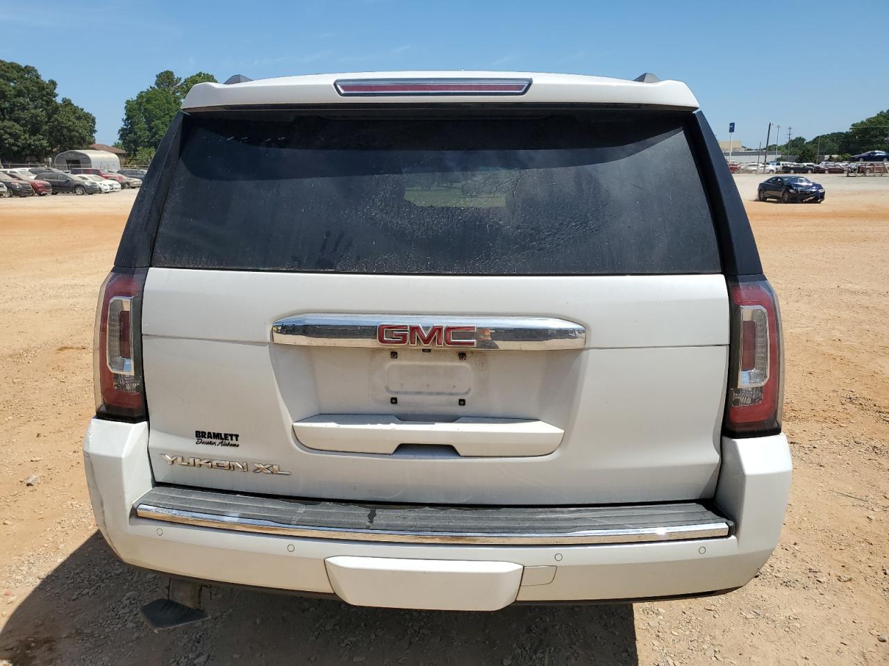 1GKS2HKJ8GR272555 2016 GMC Yukon Xl Denali