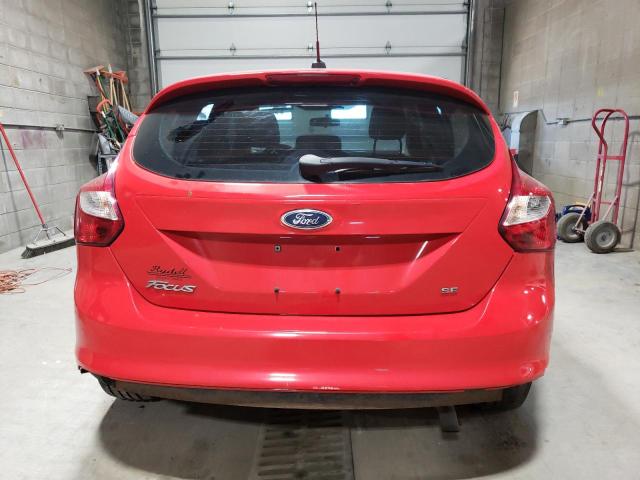  FORD FOCUS 2012 Czerwony