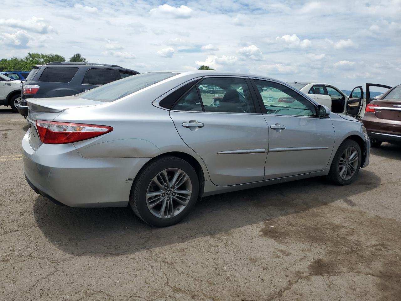 4T1BF1FK8GU218465 2016 Toyota Camry Le