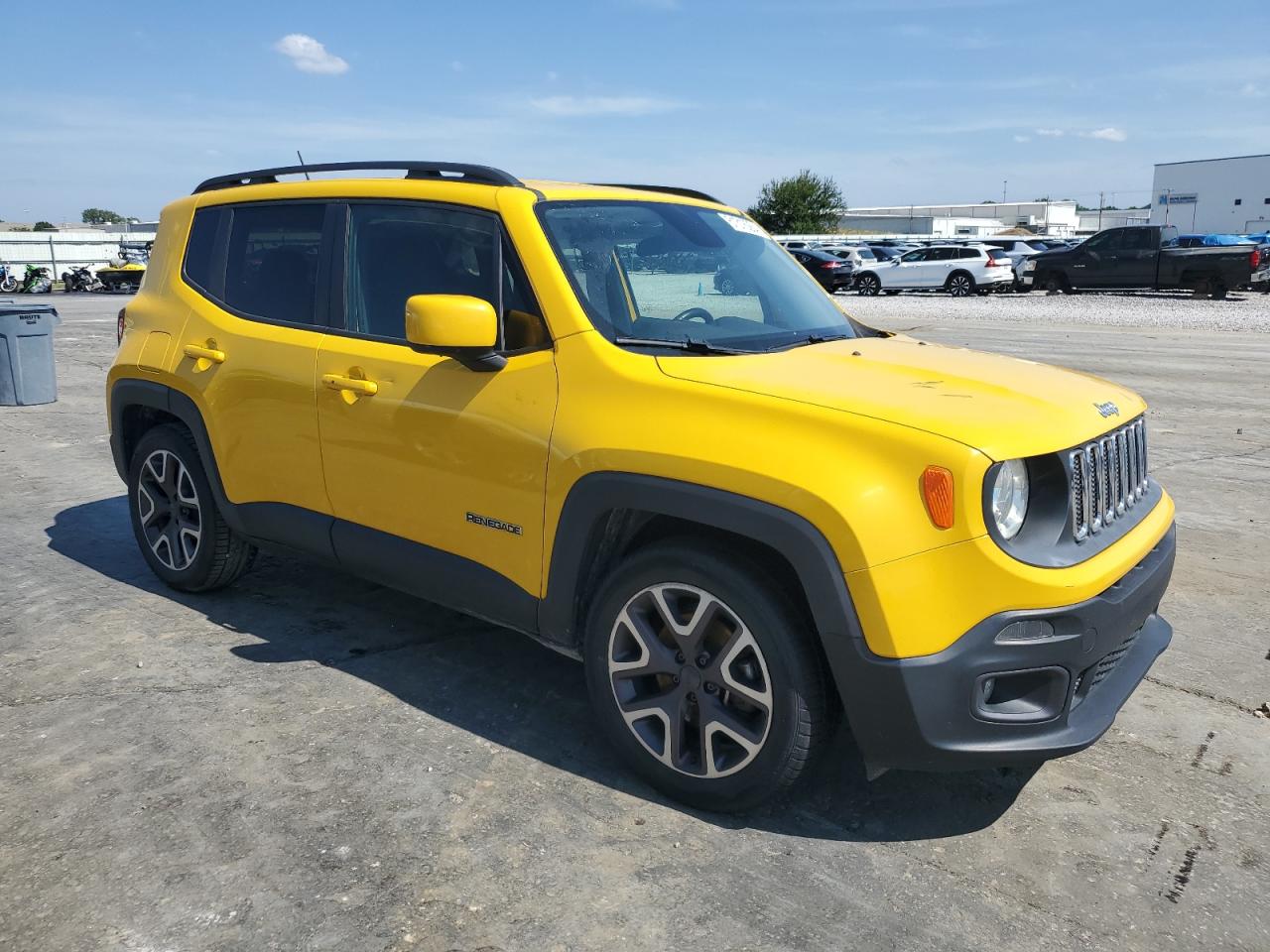 2015 Jeep Renegade Latitude vin: ZACCJABT1FPC21536