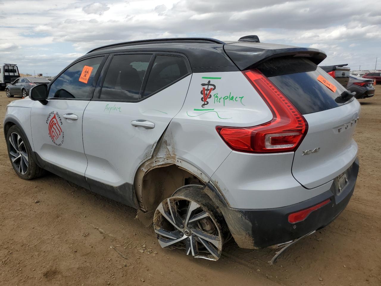 YV4162UM9L2343925 2020 Volvo Xc40 T5 R-Design