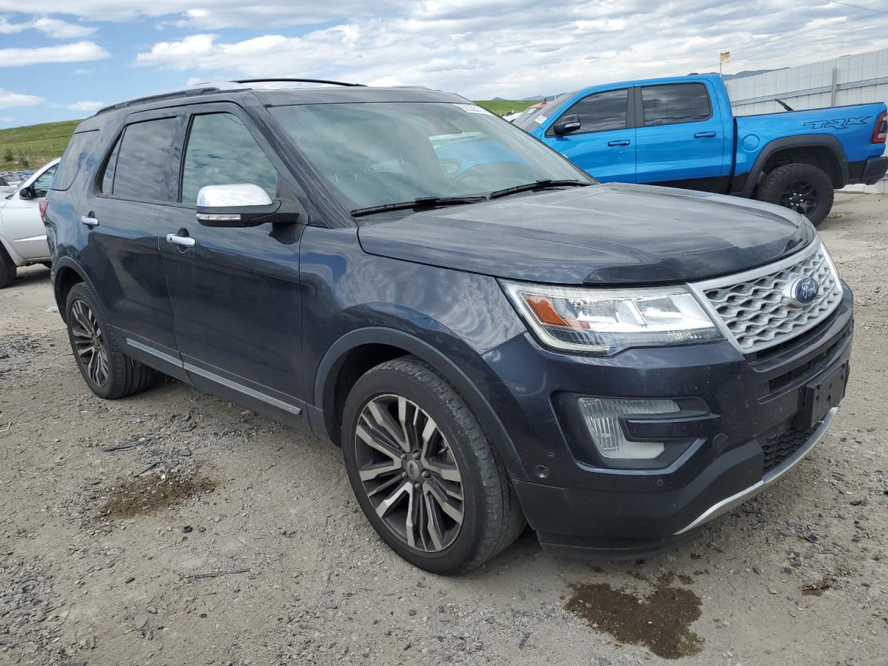 1FM5K8HT9HGB92398 2017 Ford Explorer Platinum